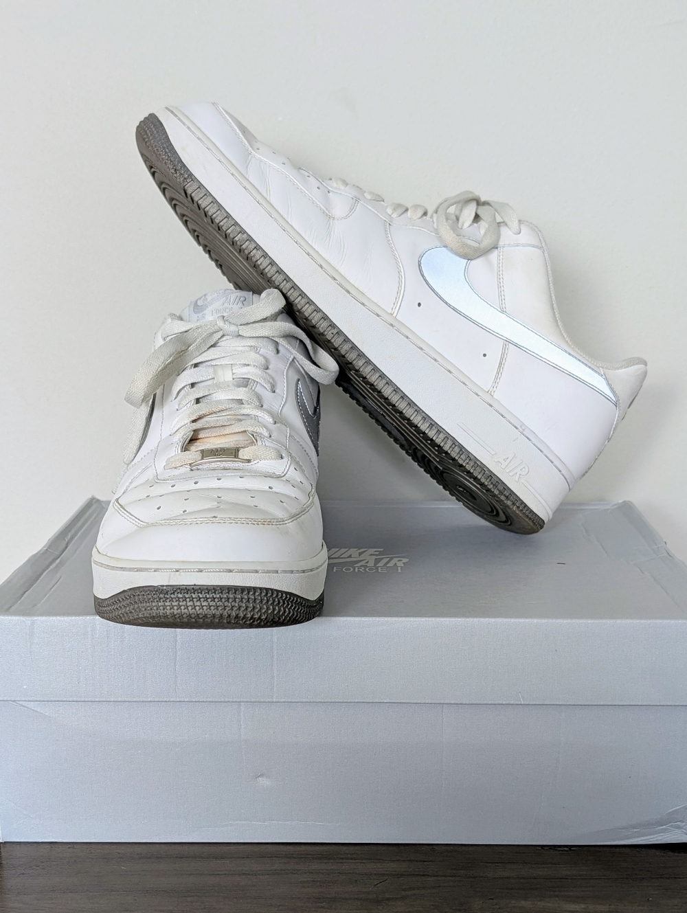 Nike Air Force 1 Low '07 OG 315122-111 Mens Size 13 Metallic Silver Sneakers Box